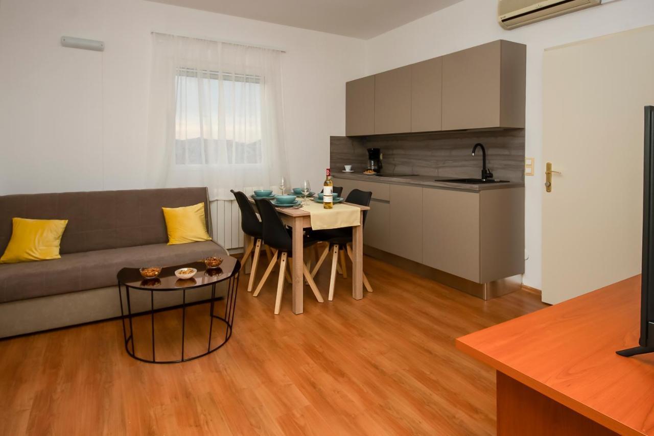 Apartments4You Vodice Exterior photo
