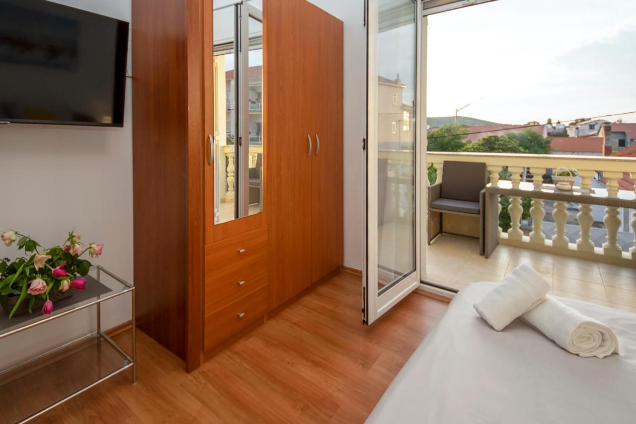 Apartments4You Vodice Exterior photo