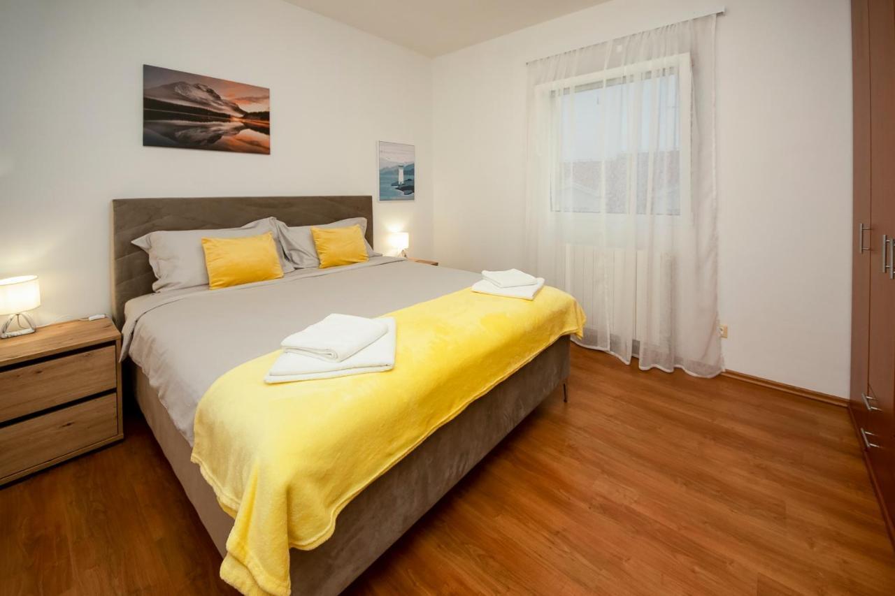 Apartments4You Vodice Exterior photo